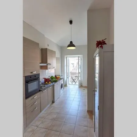 Mazzini Apartment *