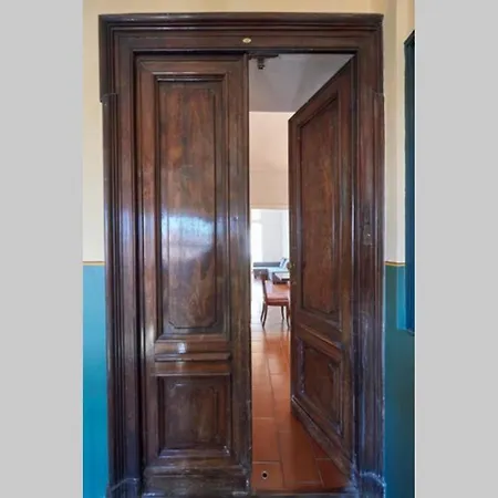 Mazzini Apartment